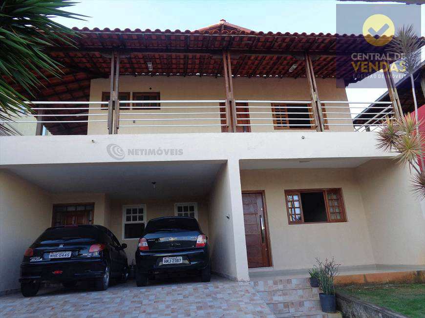 Casa à venda com 4 quartos, 377m² - Foto 11