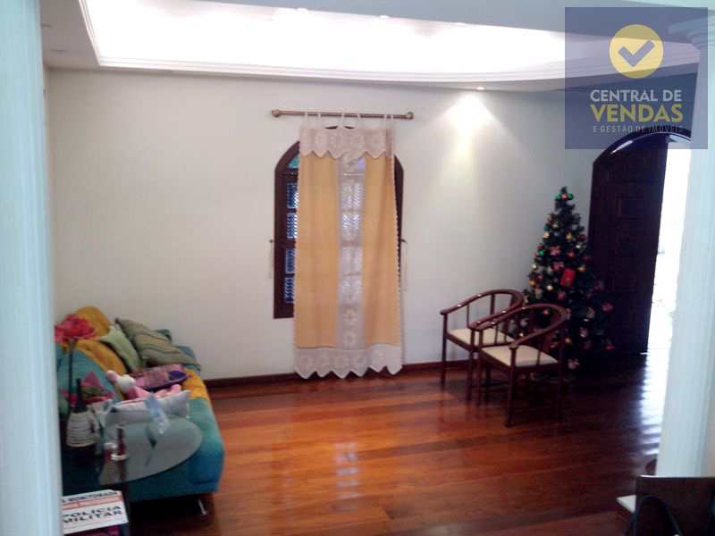 Casa à venda com 5 quartos, 360m² - Foto 3