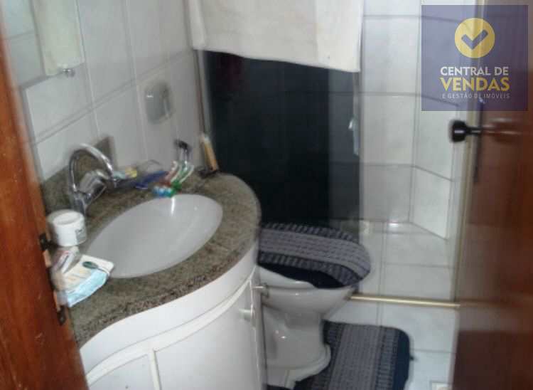 Apartamento à venda com 3 quartos - Foto 2