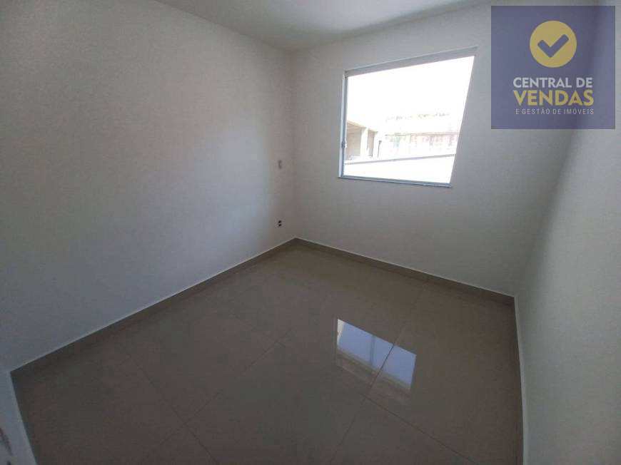 Casa à venda com 2 quartos, 90m² - Foto 4