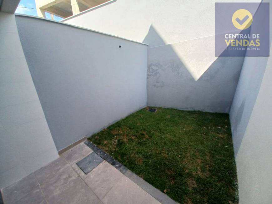 Casa à venda com 2 quartos, 90m² - Foto 13