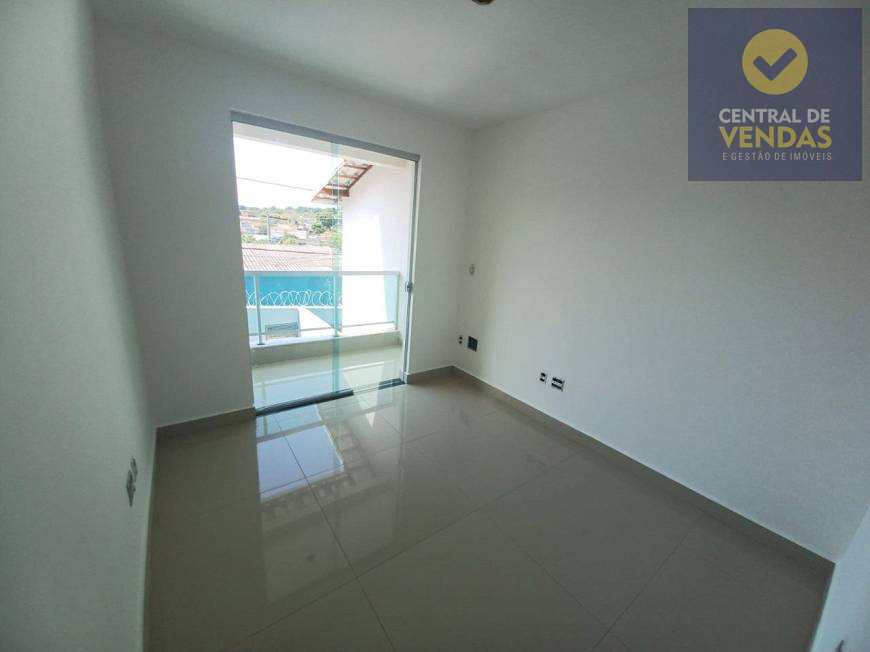 Casa à venda com 2 quartos, 90m² - Foto 9