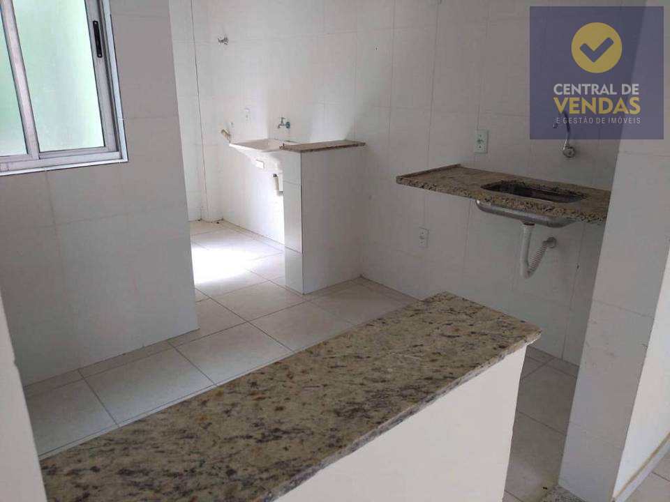 Casa à venda com 2 quartos, 88m² - Foto 9