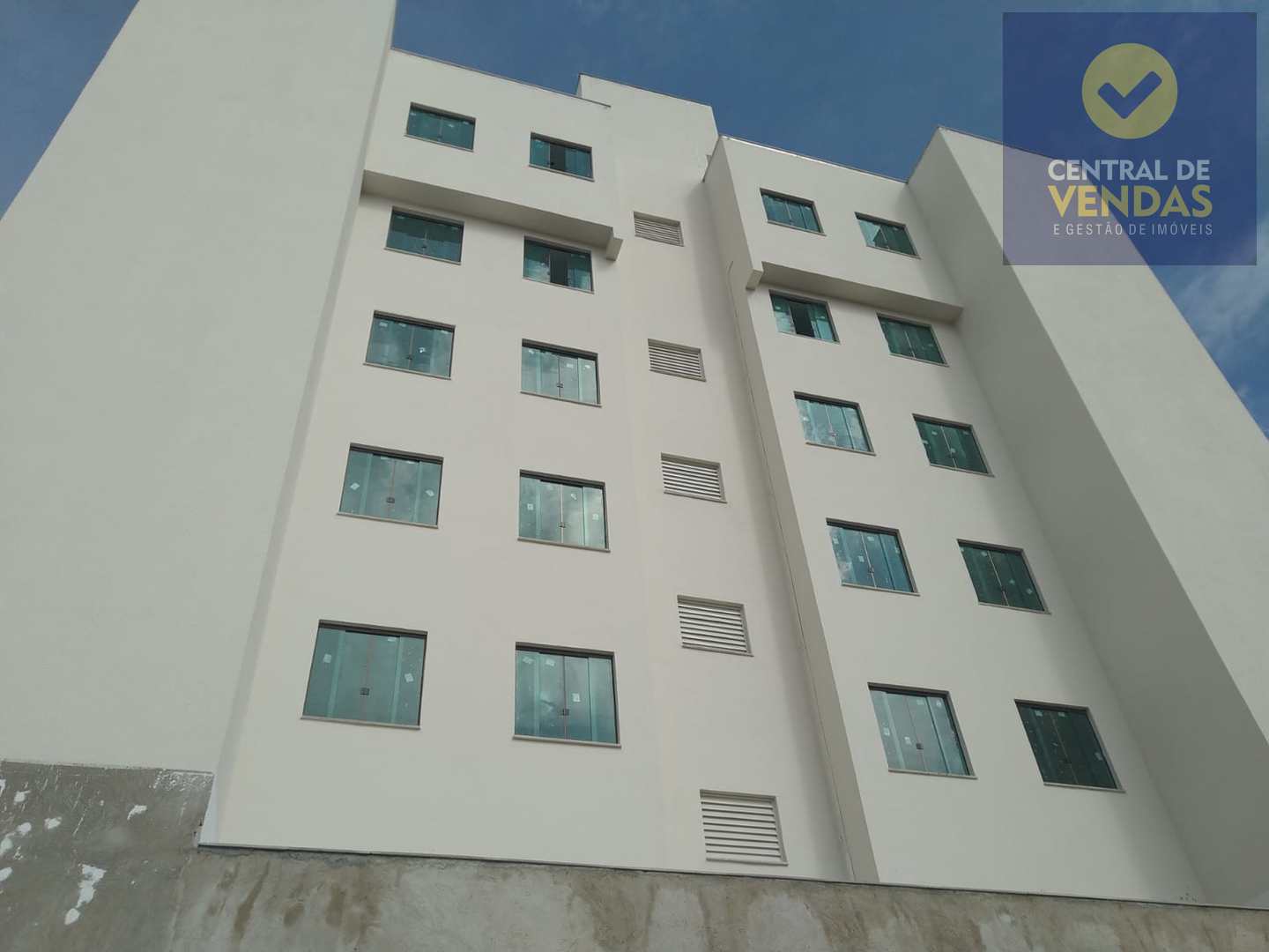 Apartamento à venda com 2 quartos, 80m² - Foto 30