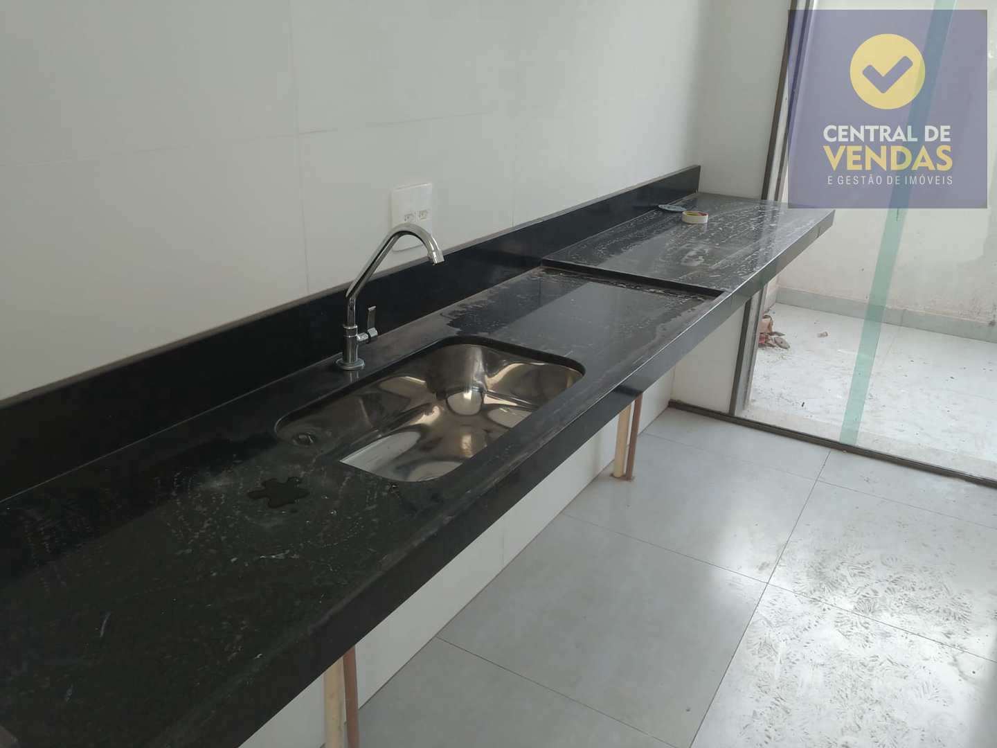 Apartamento à venda com 2 quartos, 100m² - Foto 13