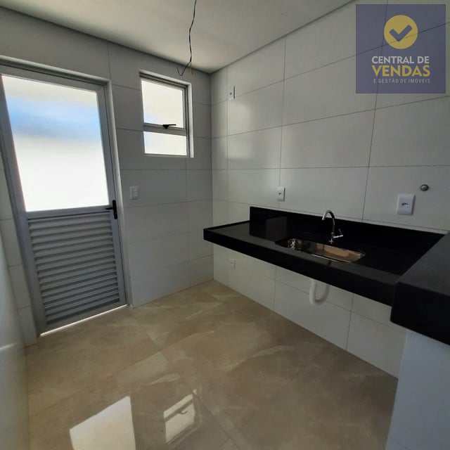 Apartamento à venda com 3 quartos, 75m² - Foto 4