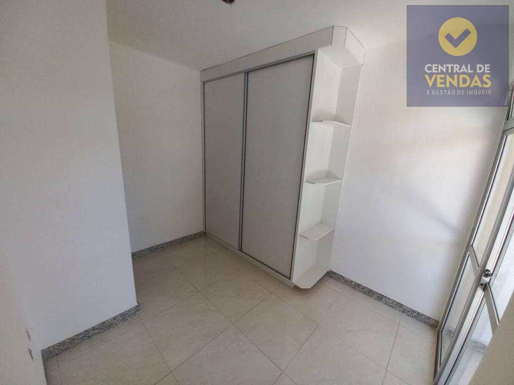 Casa à venda com 2 quartos, 60m² - Foto 9