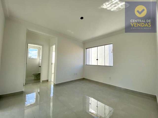 Apartamento à venda com 2 quartos, 45m² - Foto 1