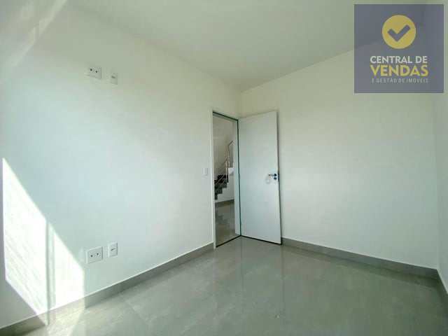 Apartamento à venda com 2 quartos, 45m² - Foto 11