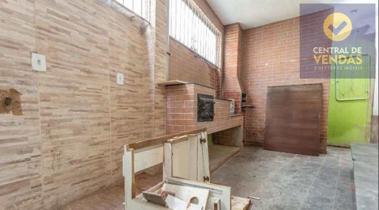 Casa à venda com 3 quartos, 60m² - Foto 15