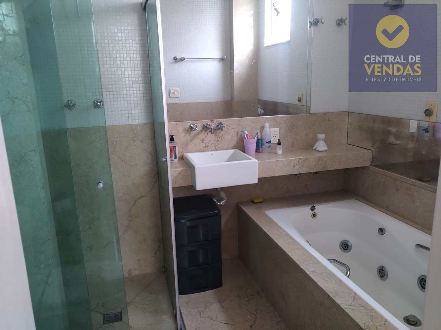 Apartamento à venda com 4 quartos, 240m² - Foto 21