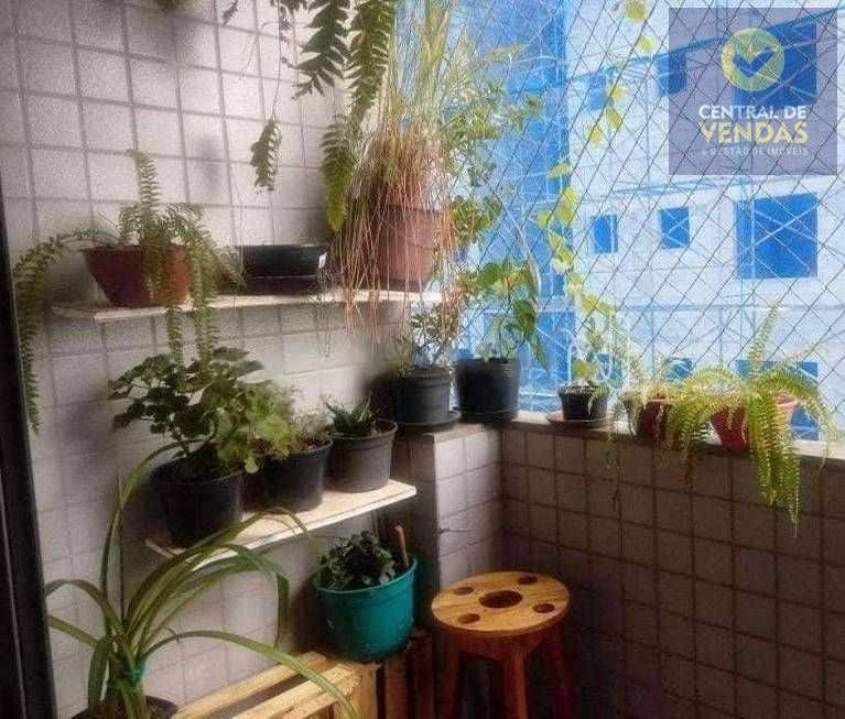 Apartamento à venda com 3 quartos, 84m² - Foto 1