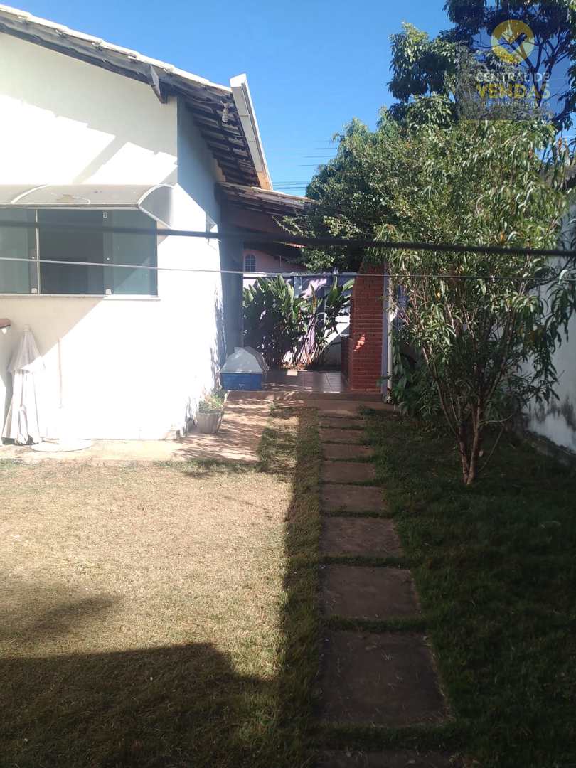 Casa à venda com 4 quartos, 460m² - Foto 5