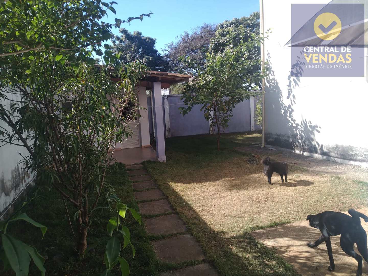 Casa à venda com 4 quartos, 460m² - Foto 17