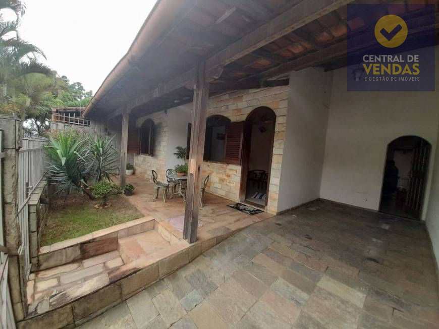 Casa à venda com 3 quartos, 118m² - Foto 3