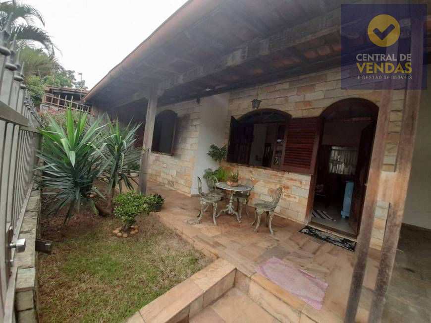 Casa à venda com 3 quartos, 118m² - Foto 2