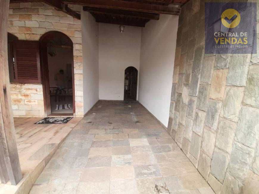 Casa à venda com 3 quartos, 118m² - Foto 4