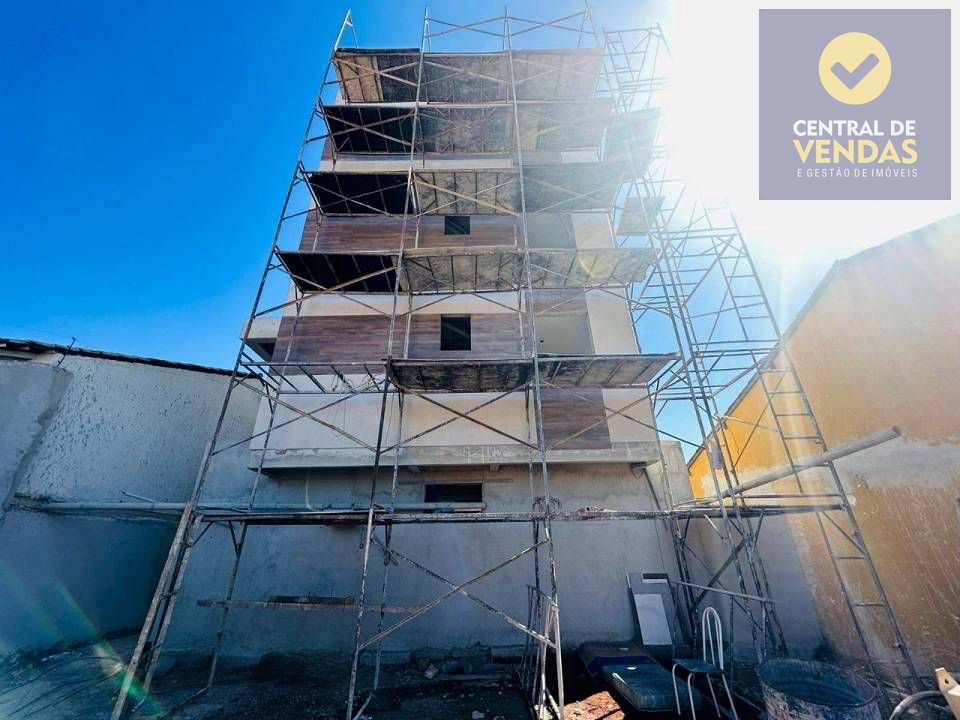 Cobertura à venda com 2 quartos, 48m² - Foto 2