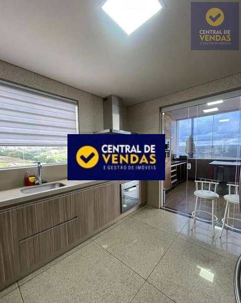 Casa à venda com 4 quartos, 600m² - Foto 6