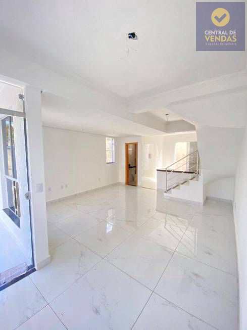 Casa à venda com 3 quartos, 206m² - Foto 8