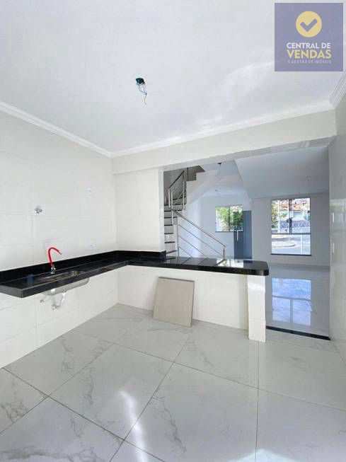 Casa à venda com 3 quartos, 206m² - Foto 9