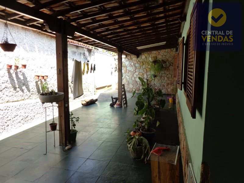 Casa à venda com 3 quartos, 360m² - Foto 18