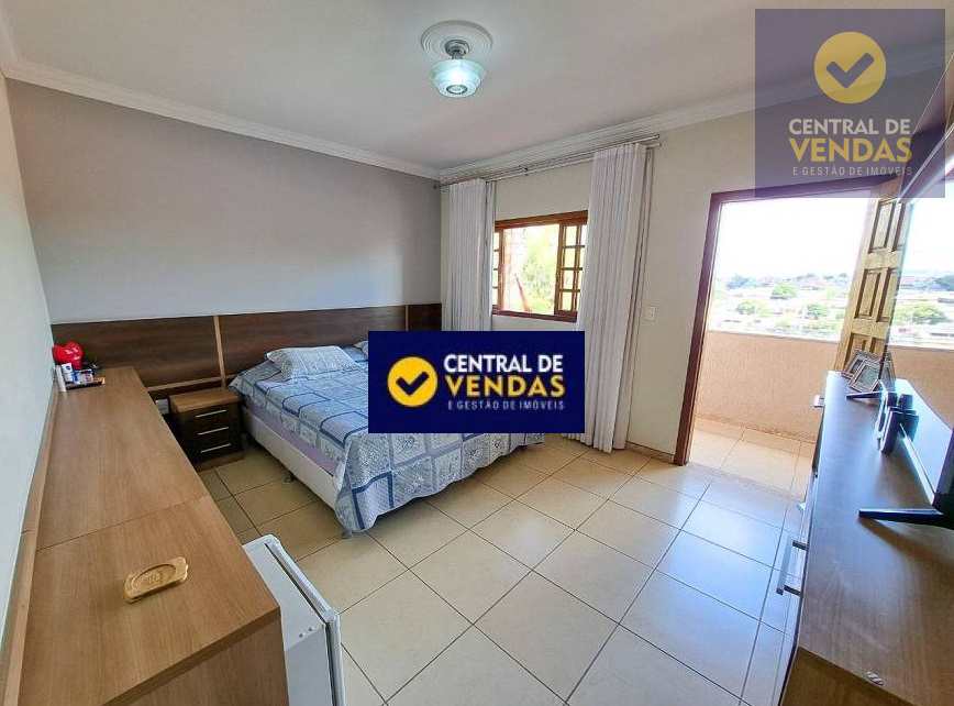 Casa à venda e aluguel com 3 quartos, 189m² - Foto 21