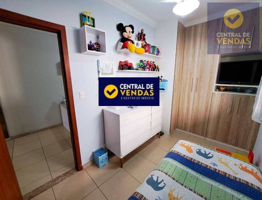 Casa à venda e aluguel com 3 quartos, 189m² - Foto 4