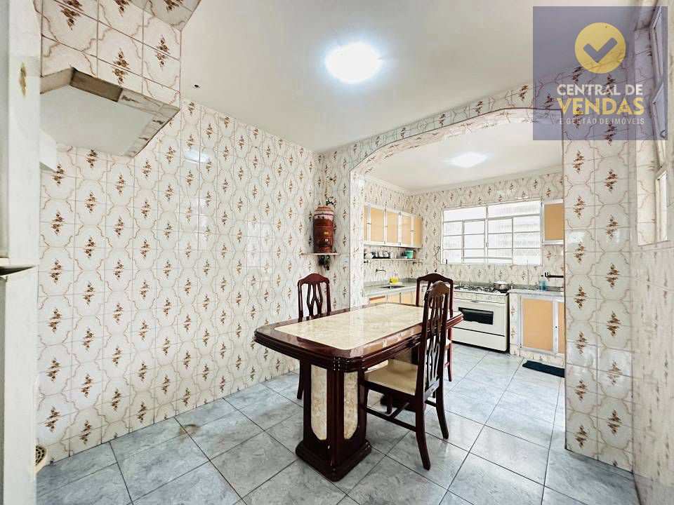 Casa à venda com 3 quartos, 194m² - Foto 25