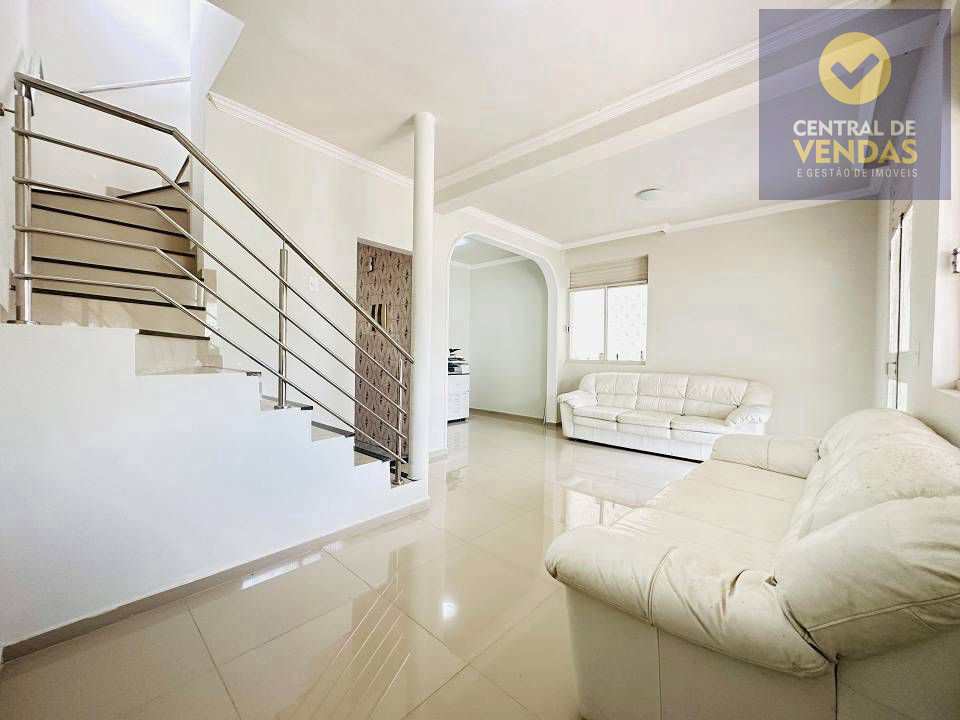 Casa à venda com 3 quartos, 194m² - Foto 9