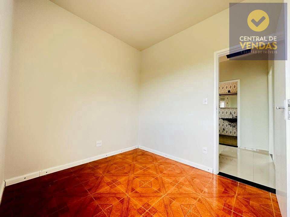 Casa à venda com 3 quartos, 194m² - Foto 15