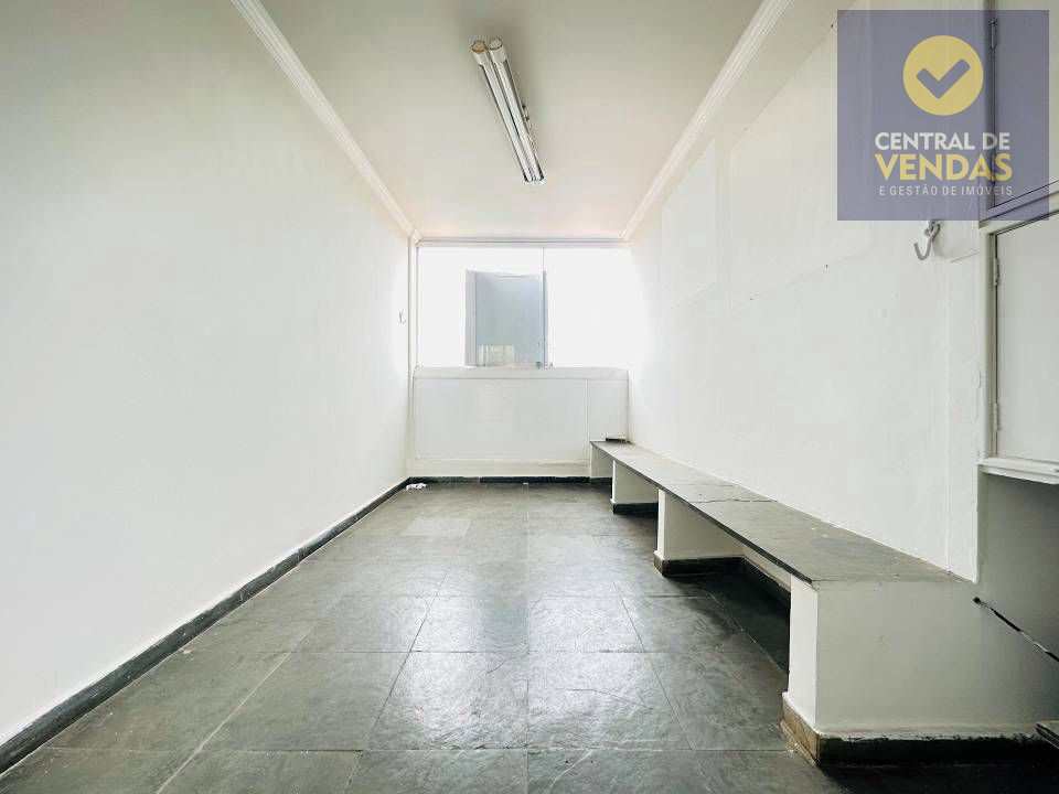 Casa à venda com 3 quartos, 194m² - Foto 20