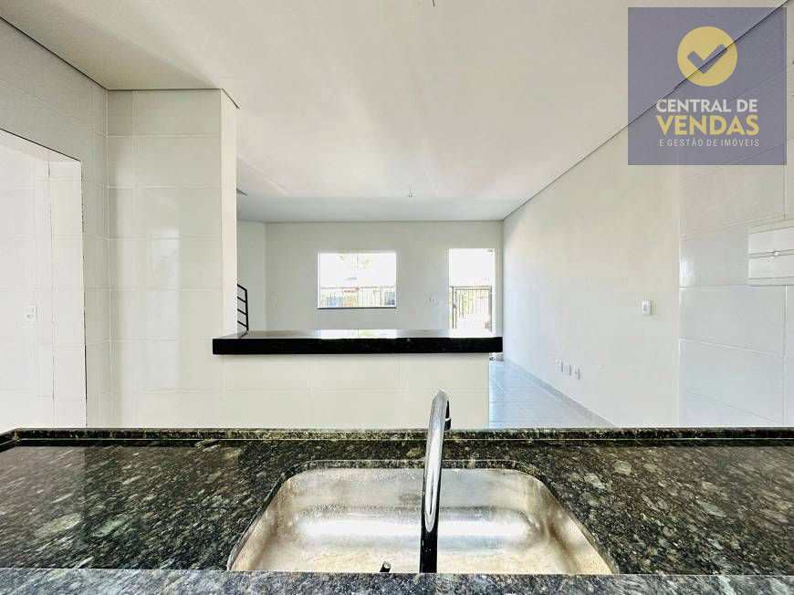 Casa à venda com 3 quartos, 130m² - Foto 13