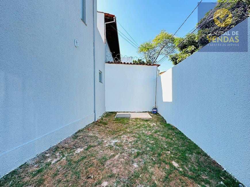 Casa à venda com 3 quartos, 130m² - Foto 30