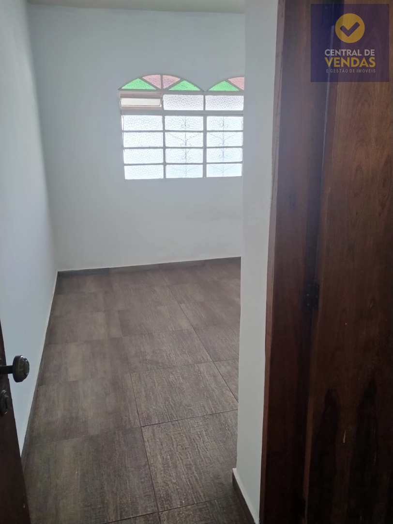 Casa à venda com 4 quartos, 360m² - Foto 7