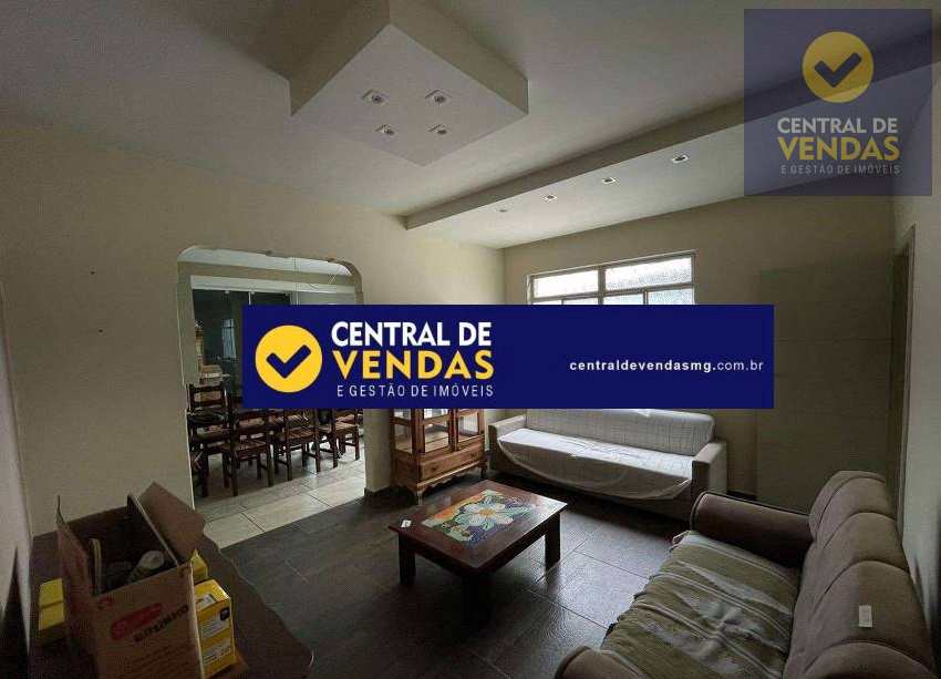 Casa à venda com 3 quartos, 355m² - Foto 4