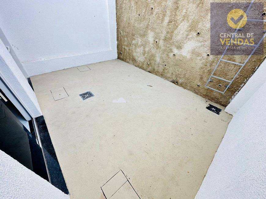 Casa à venda com 3 quartos, 120m² - Foto 16