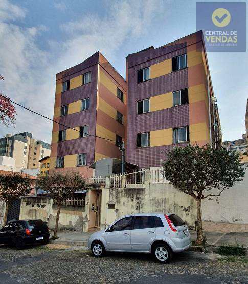 Apartamento à venda com 3 quartos, 65m² - Foto 2