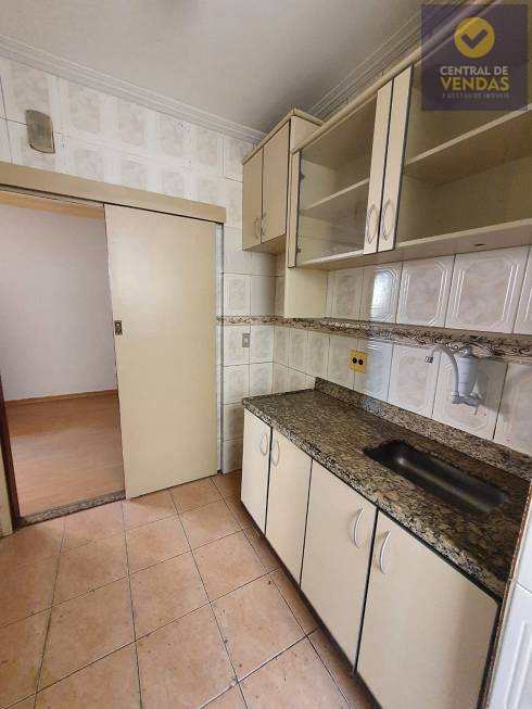 Apartamento à venda com 3 quartos, 65m² - Foto 7