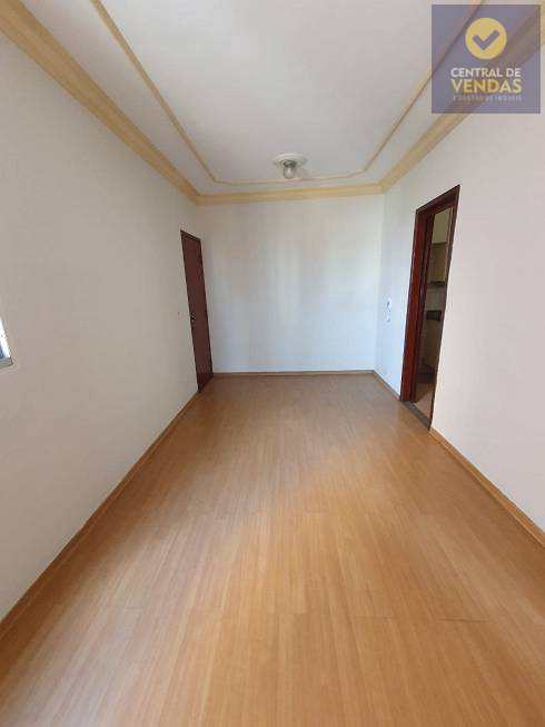 Apartamento à venda com 3 quartos, 65m² - Foto 3