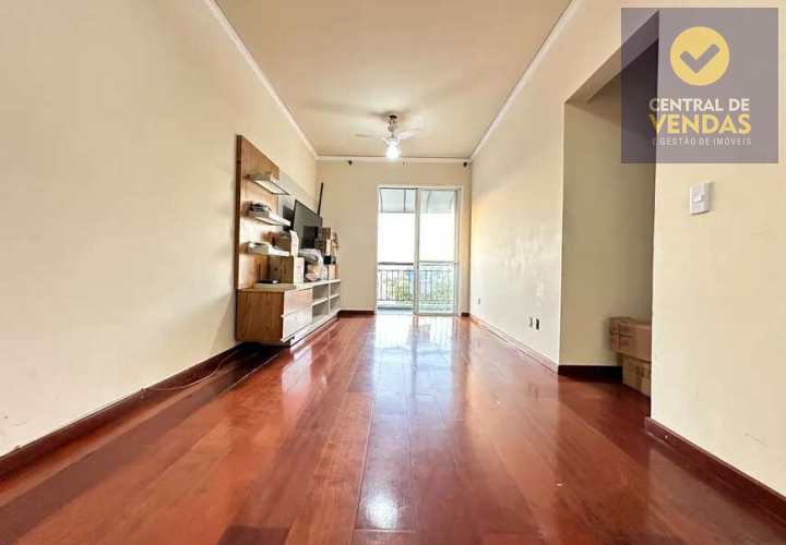 Apartamento à venda com 3 quartos, 60m² - Foto 2