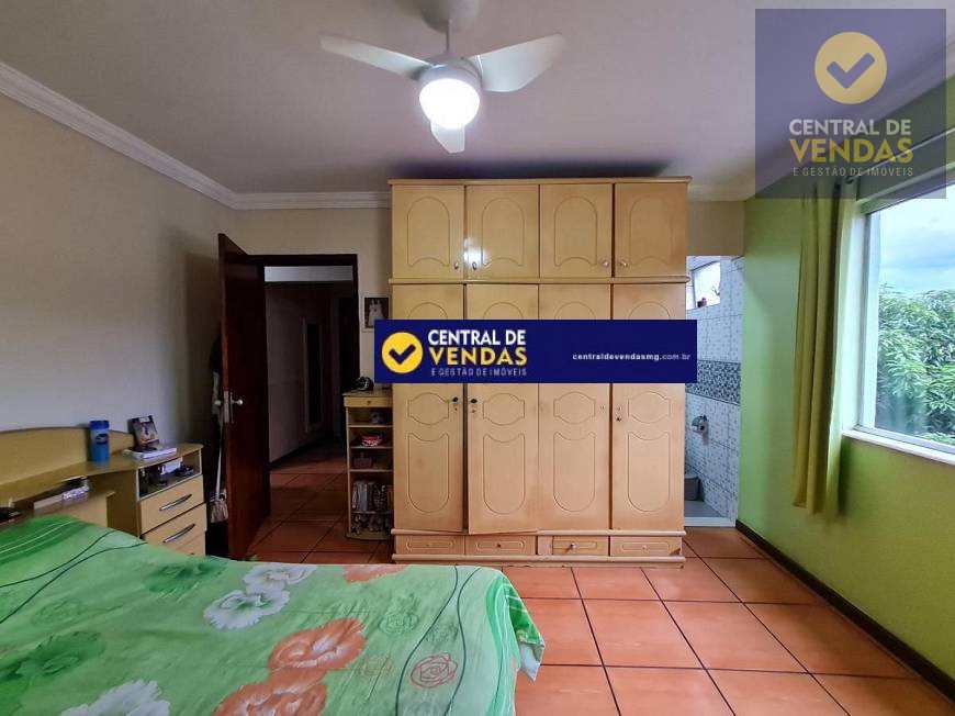 Casa à venda com 5 quartos, 420m² - Foto 15