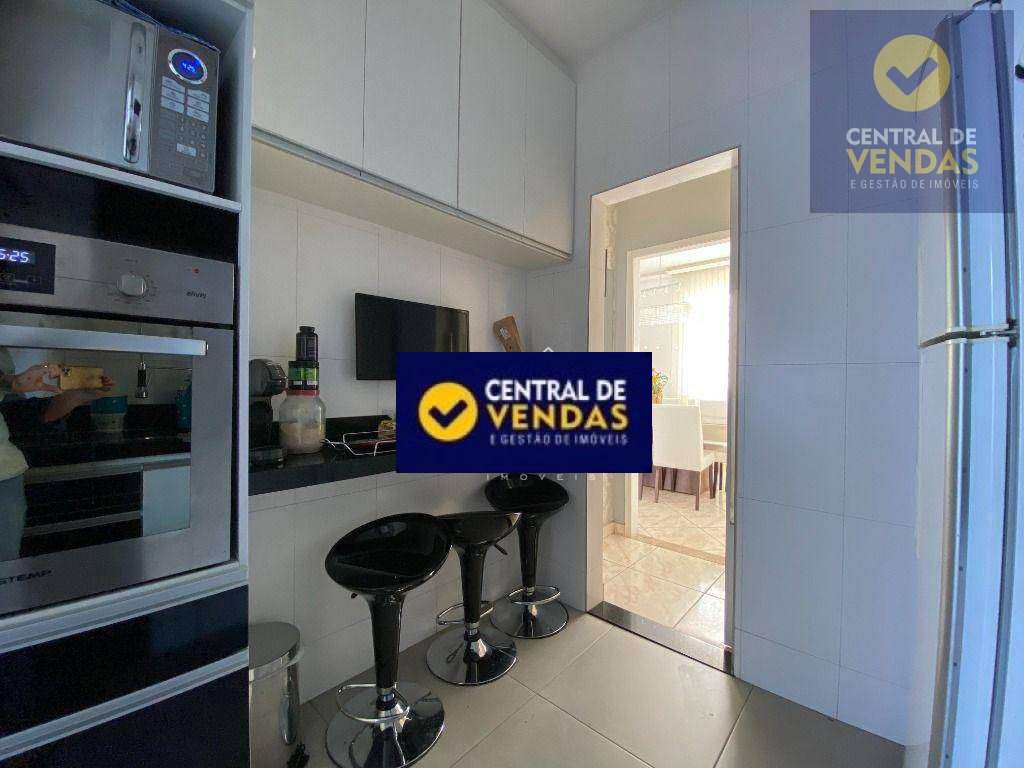 Casa à venda com 4 quartos, 360m² - Foto 5