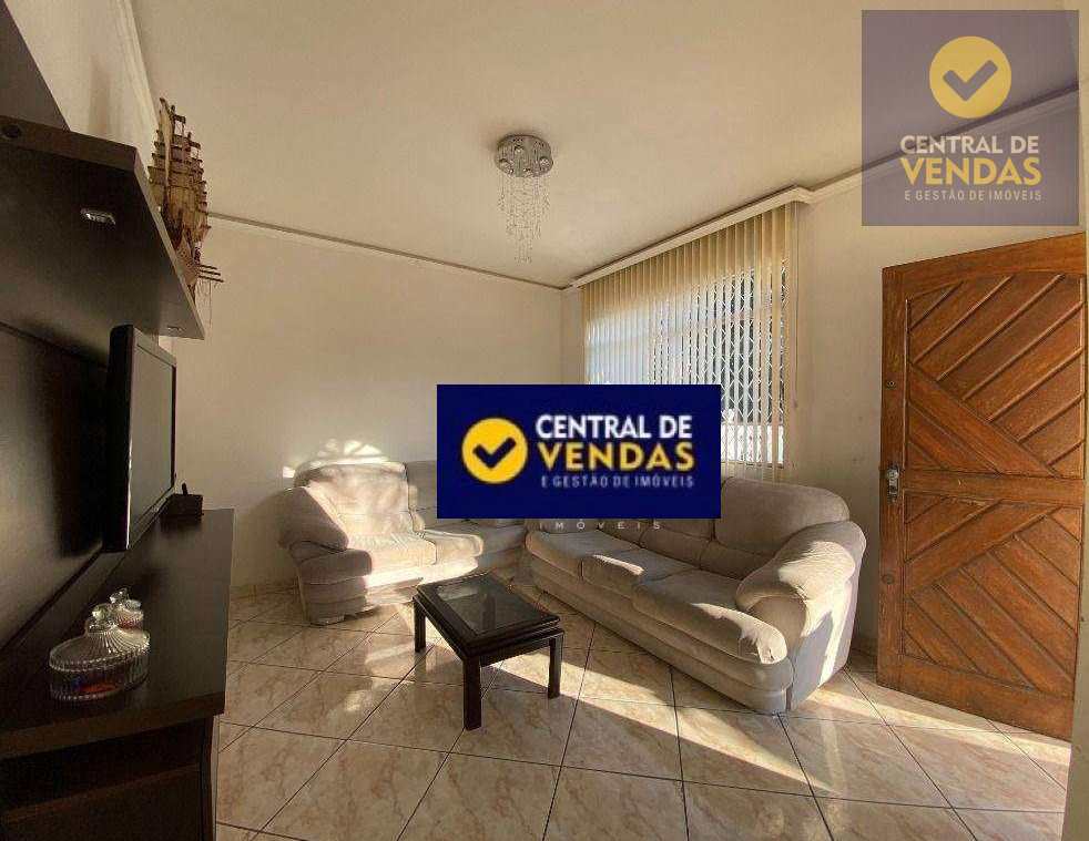 Casa à venda com 4 quartos, 360m² - Foto 18