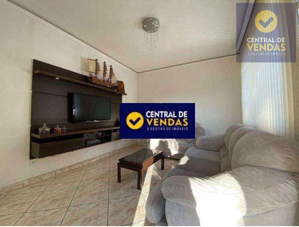 Casa à venda com 4 quartos, 360m² - Foto 14