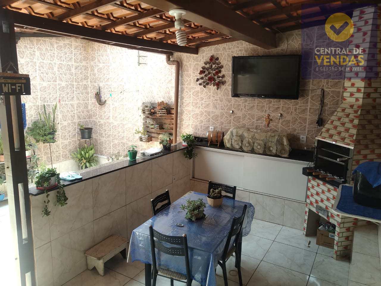 Casa à venda com 3 quartos, 180m² - Foto 4