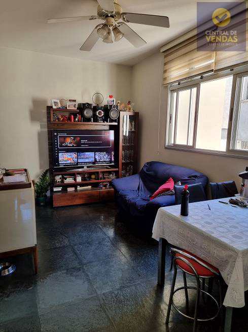 Apartamento à venda com 2 quartos, 81m² - Foto 1