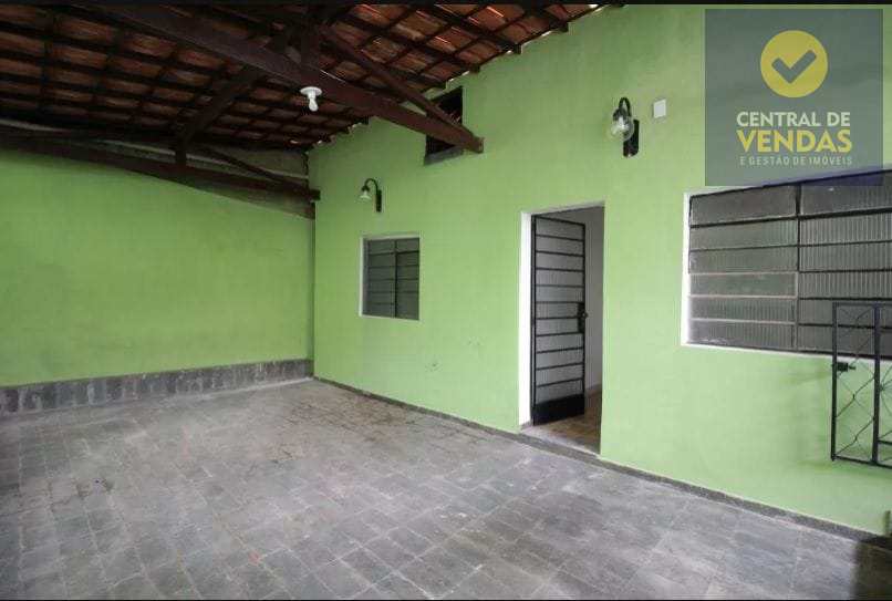 Casa para alugar com 3 quartos, 250m² - Foto 33