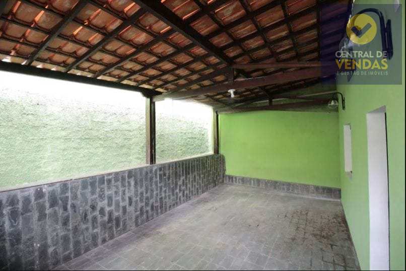 Casa para alugar com 3 quartos, 250m² - Foto 2