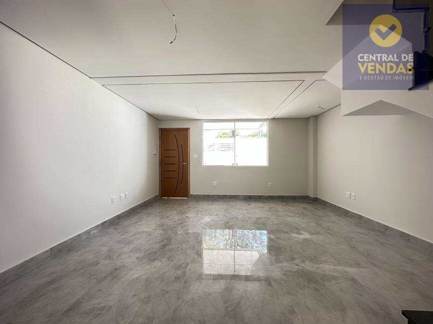 Casa à venda com 3 quartos, 116m² - Foto 6